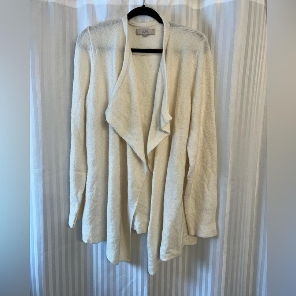 Loft Marshmellow Cardigan